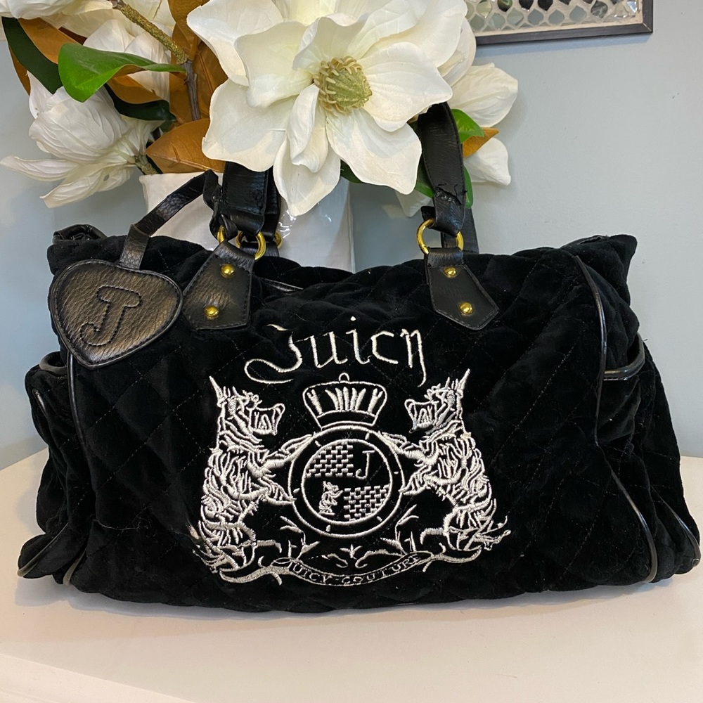 Juicy Couture - Large Black Purse With White & Gold Stitching.